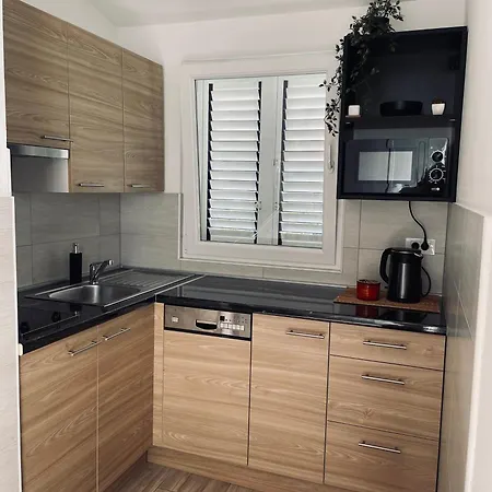 House Susec Lejlighed *