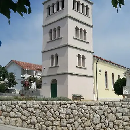 House Susec דירה